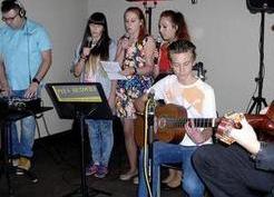 Zdjęcie z galerii: BAL SENIORA W GMINIE GUBIN (24.10.2015r.)