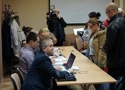 Zdjęcie z galerii: Konsultacje społeczne w Gminie Gubin w sprawie zmiany nazwy powiatu (27.01.2016)