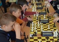 Zdjęcie z galerii: II Turniej Szachowy Gminy Gubin (12.05.2016 Drzeńsk Wielki)