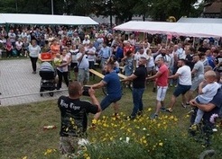 Zdjęcie z galerii: DOŻYNKI GMINNE W SĘKOWICACH - FOTORELACJA (14.08.2016r.)