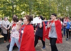 Zdjęcie z galerii: OBCHODY PRZY POMNIKU PAMIĘCI NARODOWEJ MAKSYMILIANA MARII KOLBEGO (24.09.2016r.)