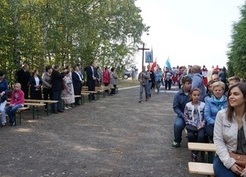 Zdjęcie z galerii: OBCHODY PRZY POMNIKU PAMIĘCI NARODOWEJ MAKSYMILIANA MARII KOLBEGO (24.09.2016r.)
