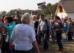 Zdjęcie z galerii: OBCHODY PRZY POMNIKU PAMIĘCI NARODOWEJ MAKSYMILIANA MARII KOLBEGO (24.09.2016r.)