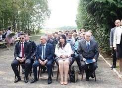 Zdjęcie z galerii: Uroczystość przy pomniku w Gębicach (09.09.2017)