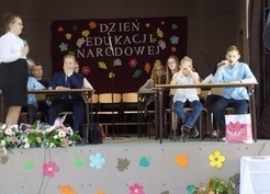 Zdjęcie z galerii: Gminny Dzień Nauczyciela (13.10.2017r.)
