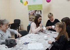 Zdjęcie z galerii: Warsztaty świąteczne w Sękowicach (12.12.2017r.)