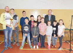 Zdjęcie z galerii: IV TURNIEJ SZACHOWY GMINY GUBIN w Czarnowicach (11.05.2018r.)