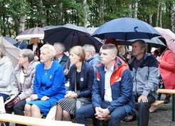 Zdjęcie z galerii: Uroczystość przy Pomniku w Gębicach (07.09.2019r.)