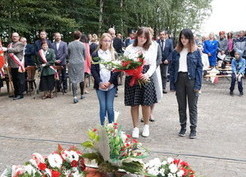 Zdjęcie z galerii: Uroczystość przy Pomniku w Gębicach (07.09.2019r.)