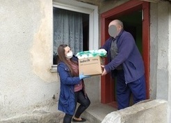 Zdjęcie z galerii: Paczki dla najbardziej potrzebujących