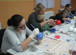 Zdjęcie z galerii: Warsztaty bożonarodzeniowe w Markosicach (20.12.2014r.)