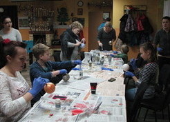 Zdjęcie z galerii: Warsztaty bożonarodzeniowe w Markosicach (20.12.2014r.)