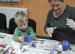 Zdjęcie z galerii: Warsztaty bożonarodzeniowe w Markosicach (20.12.2014r.)