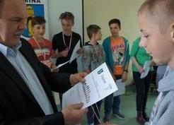 Zdjęcie z galerii: I TURNIEJ SZACHOWY GMINY GUBIN (07.05.2015)
