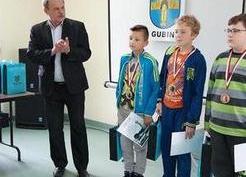 Zdjęcie z galerii: I TURNIEJ SZACHOWY GMINY GUBIN (07.05.2015)