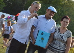Zdjęcie z galerii: Dożynki Gminne - Jaromirowice 2015 (22.08.2015)